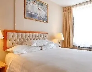 Flushing Hotel New York